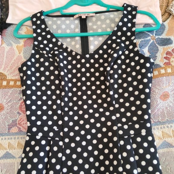 Review Tops - Review size 8 peplum top